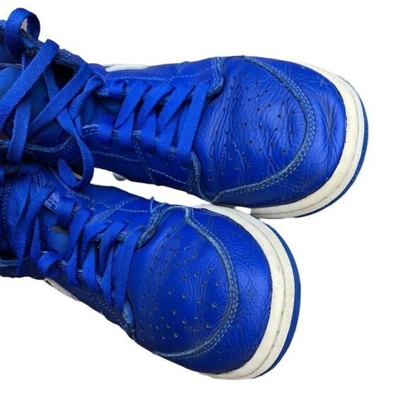 RARE 2018 Nike Air Jordan 1 Retro High OG Hyper Royal Size 7.5 - Picture 9 of 14